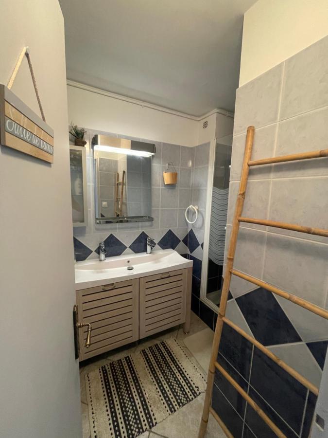 Port Bandol T3 Dans Residence Calme Parking Prive Экстерьер фото